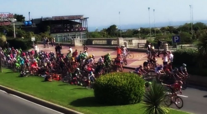 Crash Culprit in Giro – What Was He Thinking?