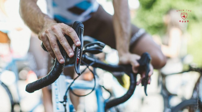 SRAM’s eTap Simplifies the Shift